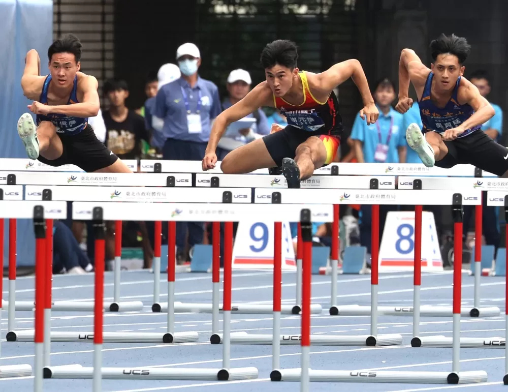謝元愷飆13秒39破U20全國紀錄。林嘉欣/攝影。