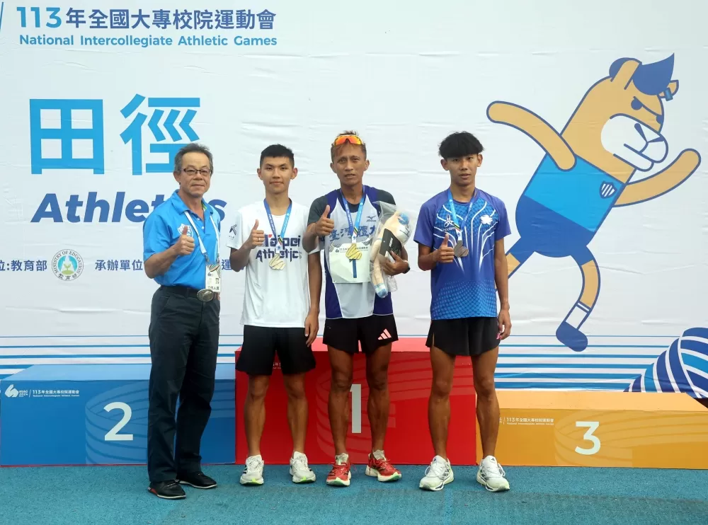 22年前蔣介文首度參加全大運奪雙金時，本屆銀牌徐立紘和銅牌黃柏憲還沒出生，林嘉欣／攝影。