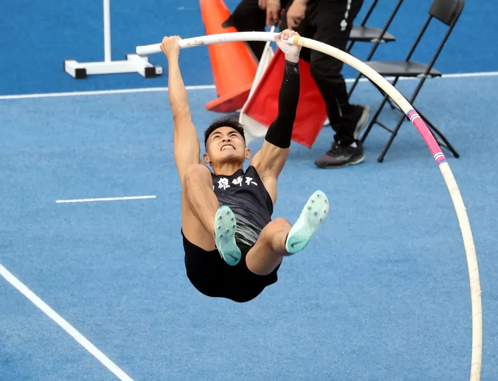 黃湧富5.25創個人最佳奪銀。林嘉欣／攝影。