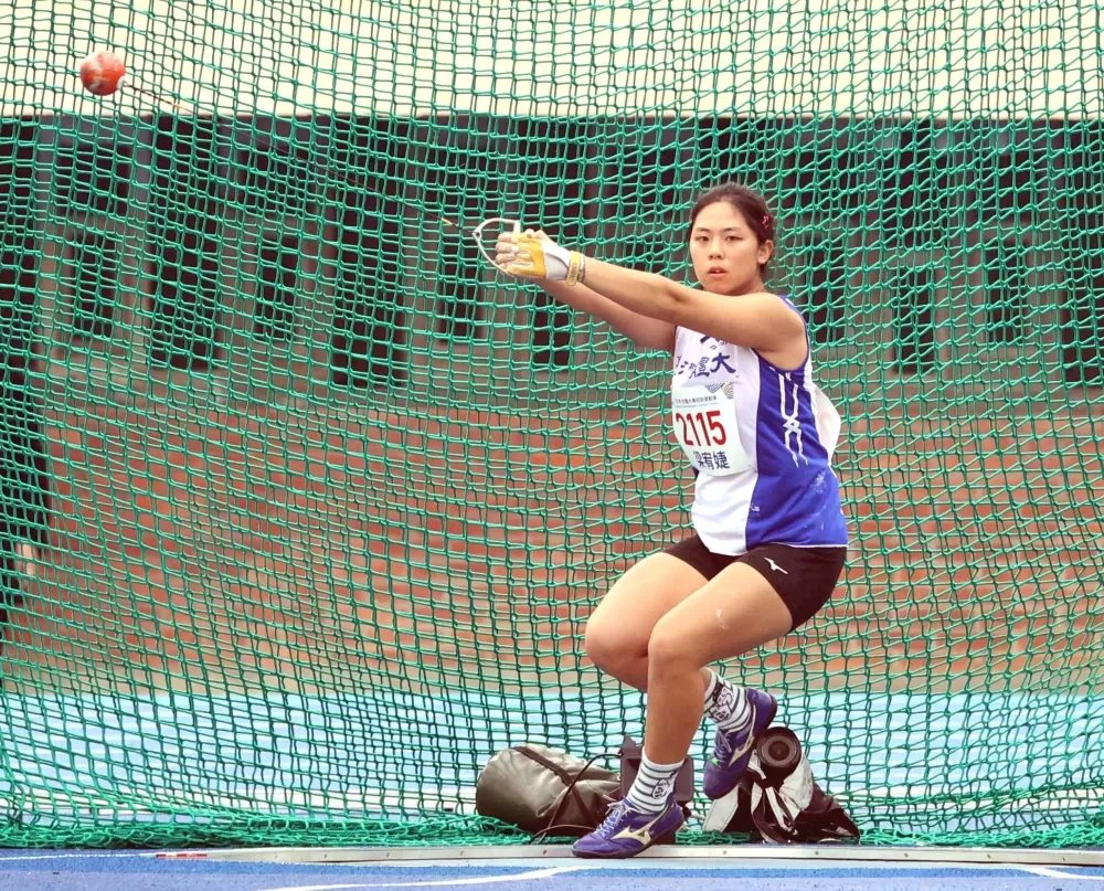 臺灣體大梁宥婕55.58第三。林嘉欣／攝影。