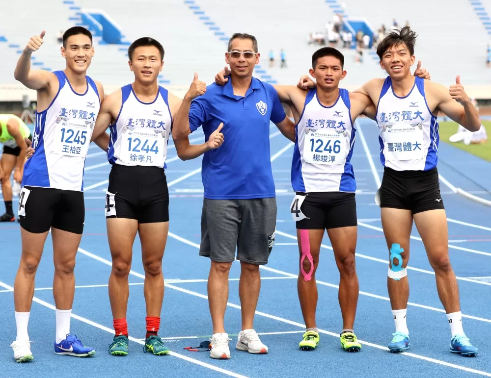 公開男 4X400公尺接力金牌臺體大。林嘉欣/攝影。