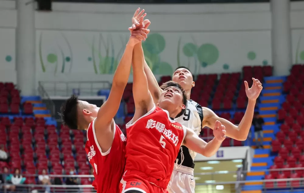 彰化成功朱子帆。