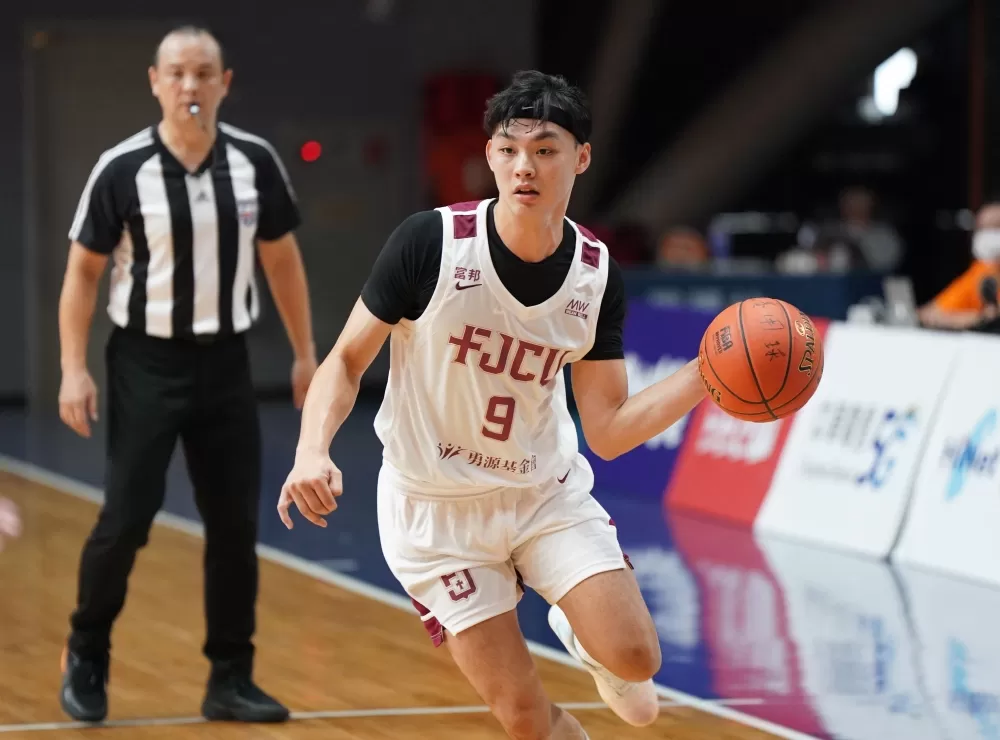 輔仁大學潘建宏16分。