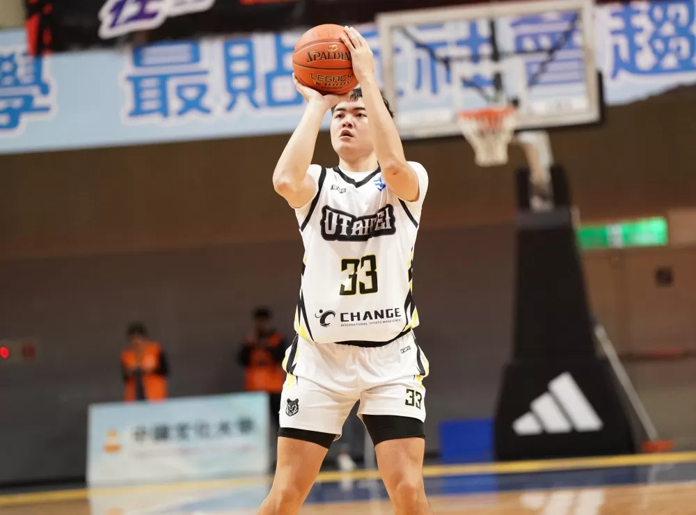 北市大學程彥荃抓下10籃板。