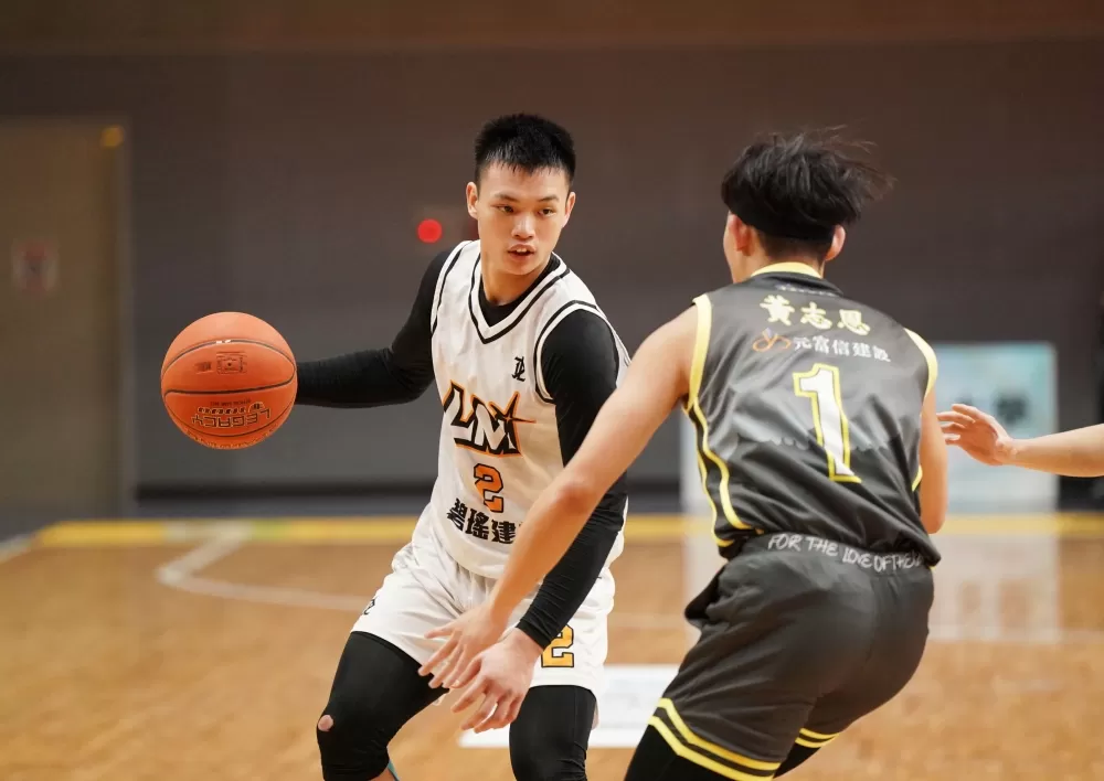 黎明學院田曜樂16分。