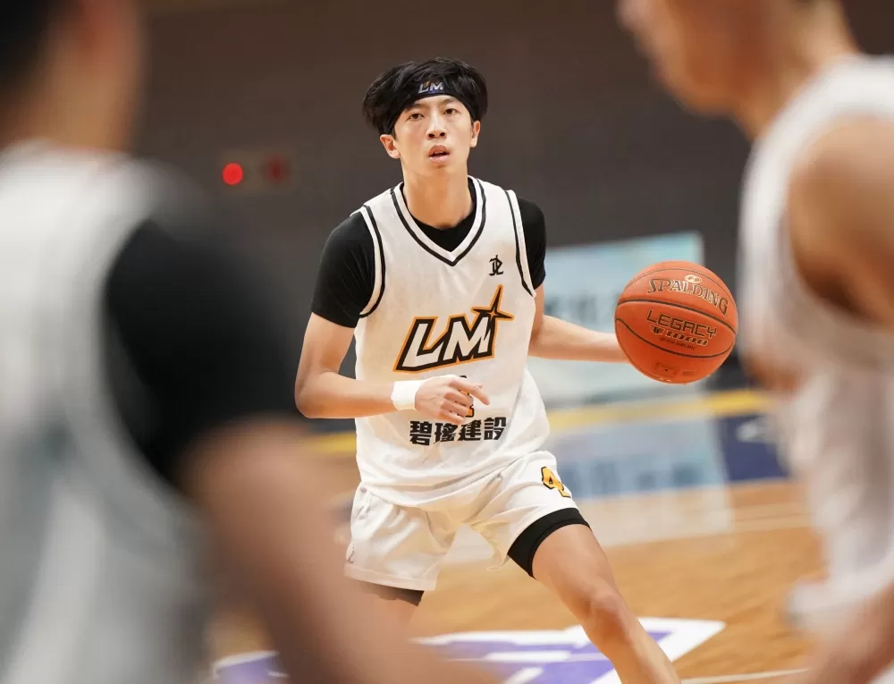 黎明學院王正睿10分7助攻。
