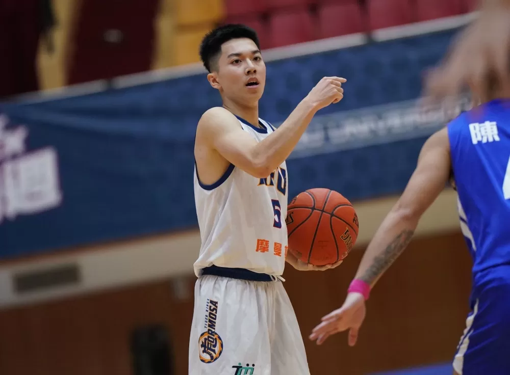 虎尾科大林明暐13分。