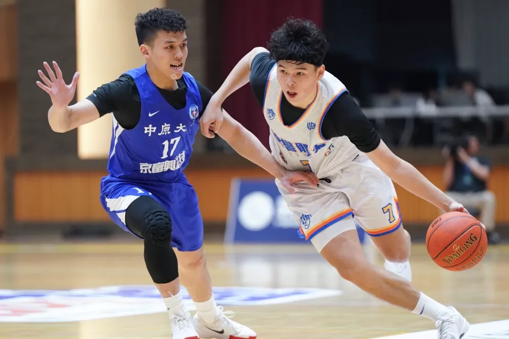 臺灣體大謝侄豈8分。