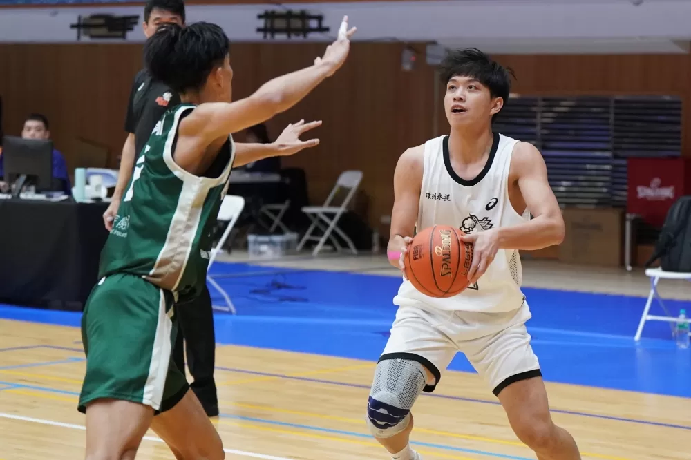 國立體大郭嘉安17分8籃板。