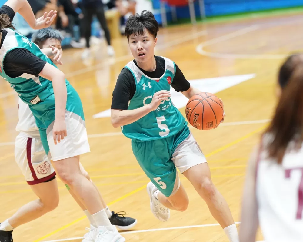 中信學院邱群琋19分6籃板6助攻。