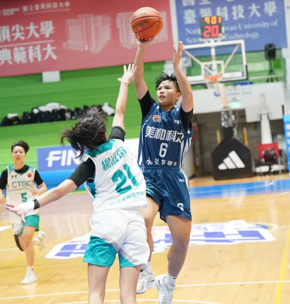 美和科大蔡幸瑜17分5籃板5助攻。