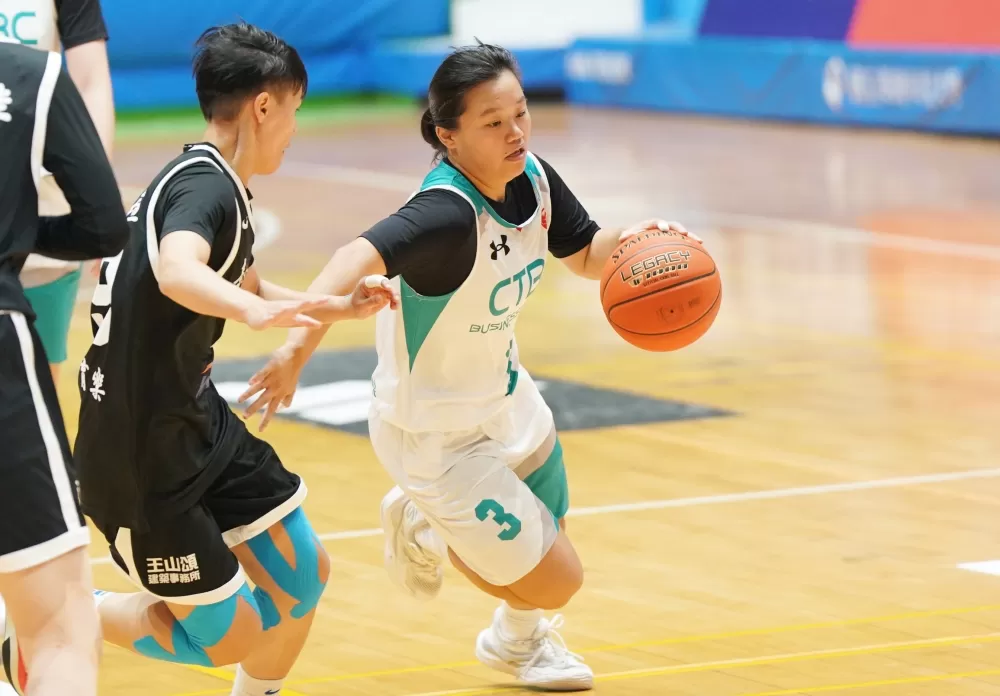 中信學院陳妤薰12分4助攻。