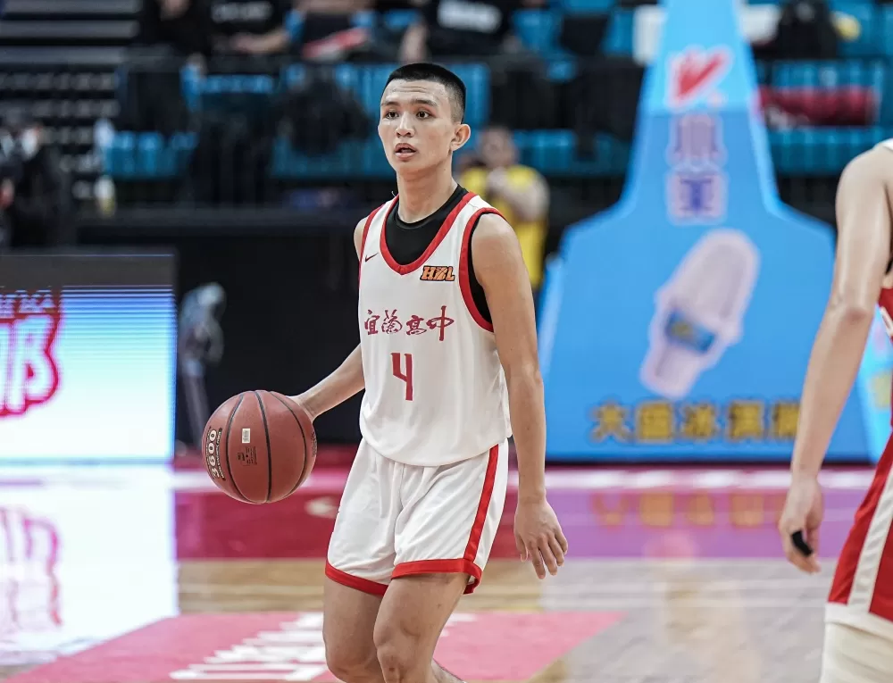 宜中葉恆4球拿22分。