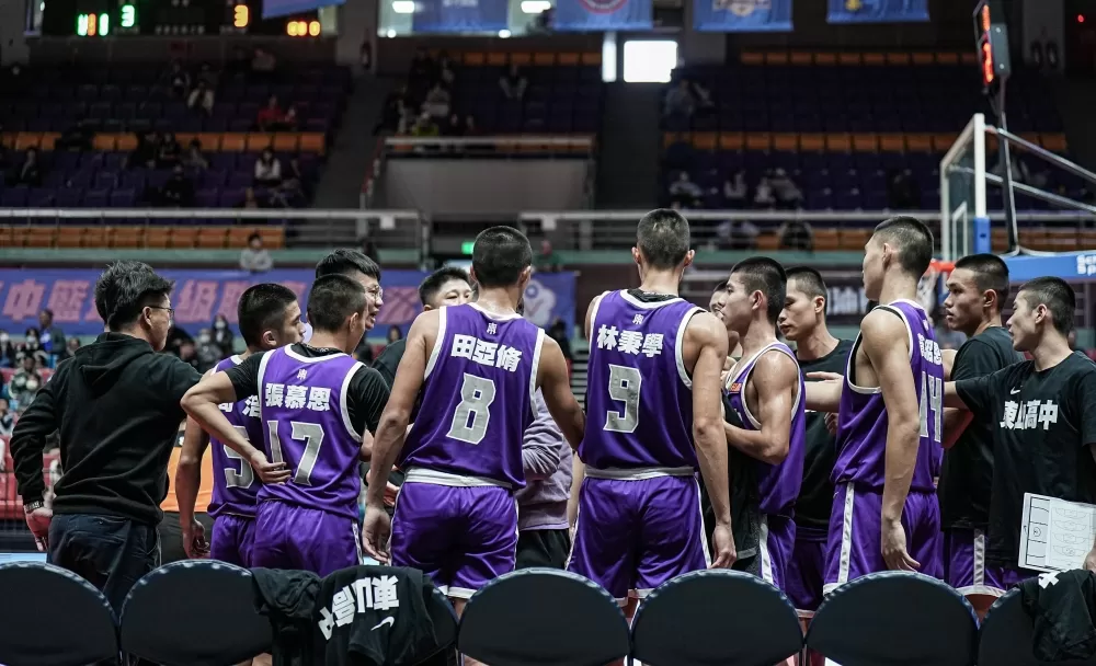 東山重返八強隊史第六度。