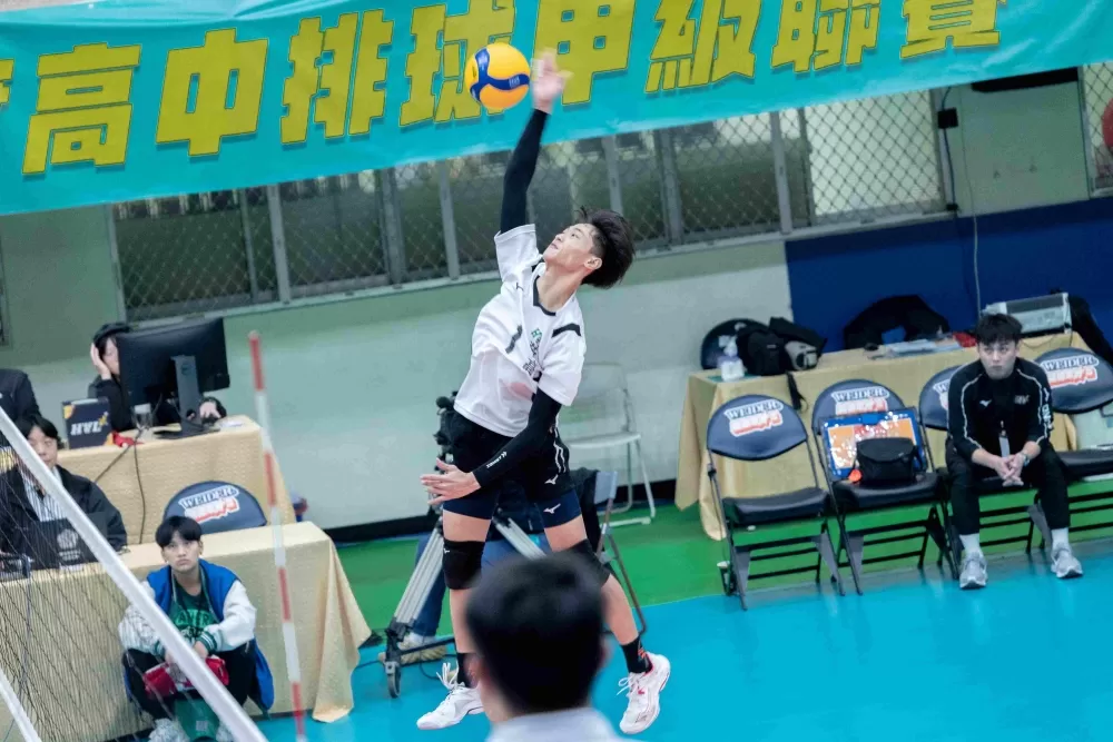 柯秉澤全隊第二高14分。