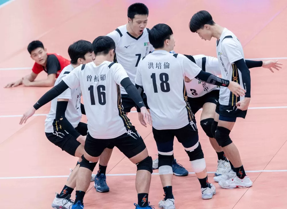 苑裡高中五局險勝屏榮隔16年重返決賽。