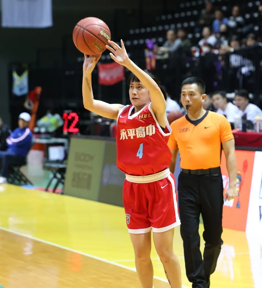 永平楊歆穎三分球13投中7。