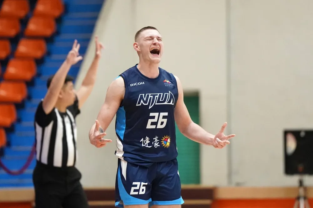 臺藝喬納森帶腰傷上陣，攻下全場最高28分。