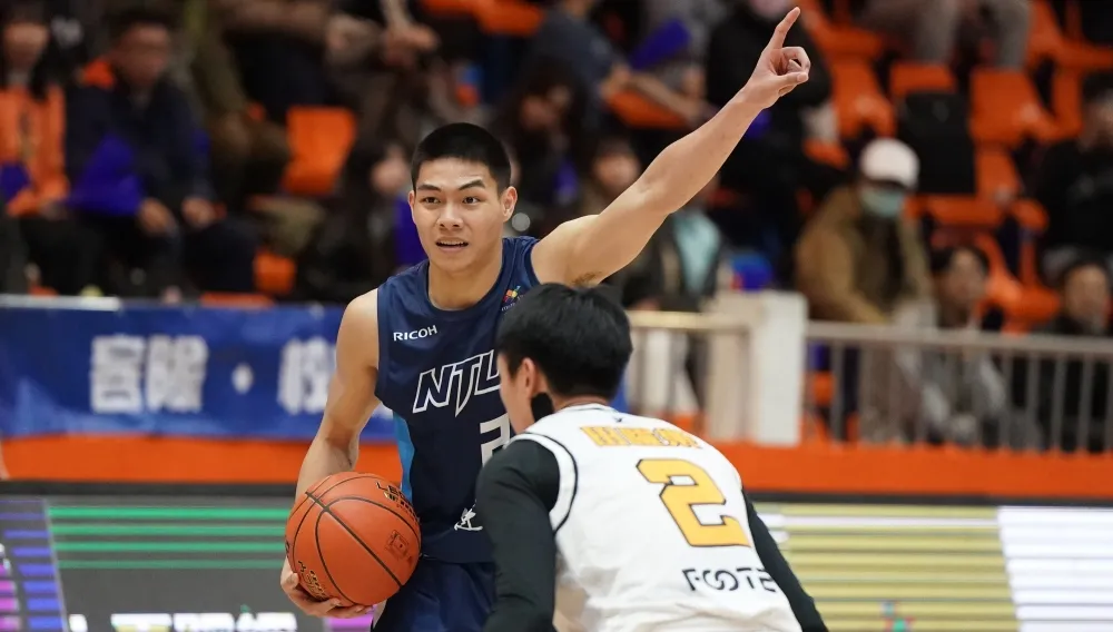 臺藝王威翔單場送出10次助攻。大專體總提供。下同。