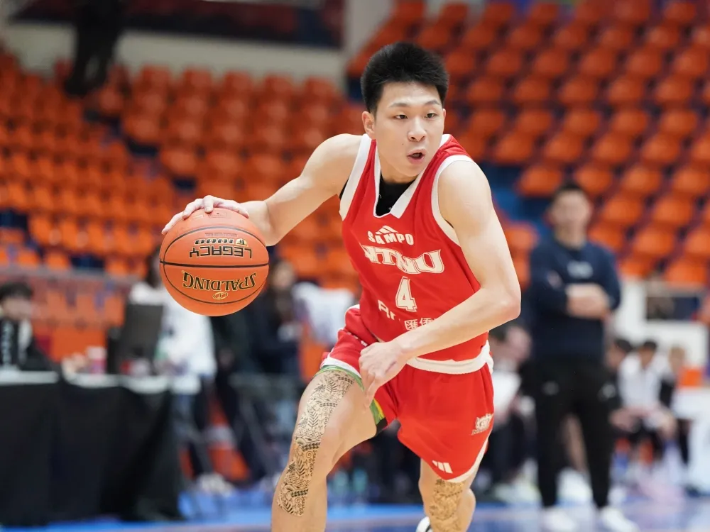 臺灣師大莊政隆首節就13分含3外線，全場攻下21分。