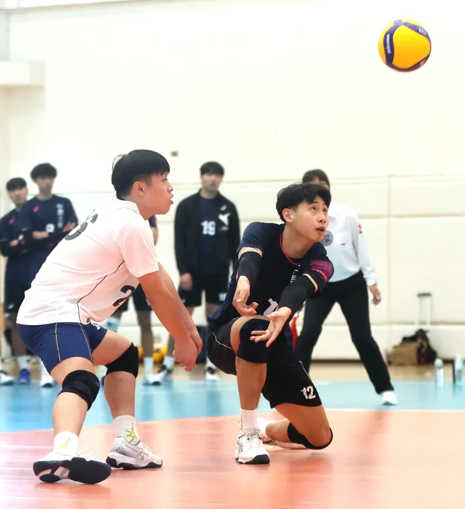 中原大學劉昱麟(12號)在對樹德之戰貢獻13分。林嘉欣／攝影。