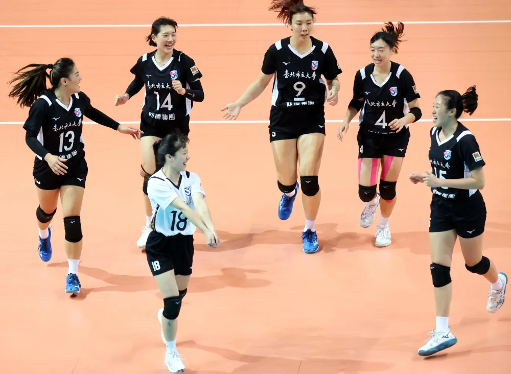 臺北市大重登后座超嗨。林嘉欣/攝影。