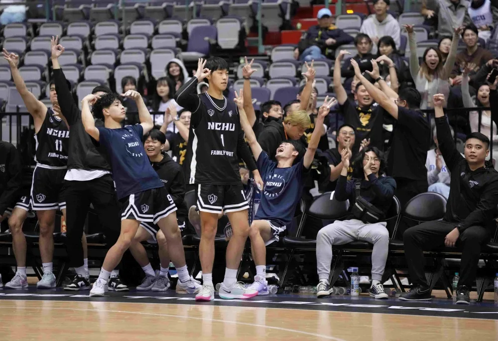 中興大學奪冠。