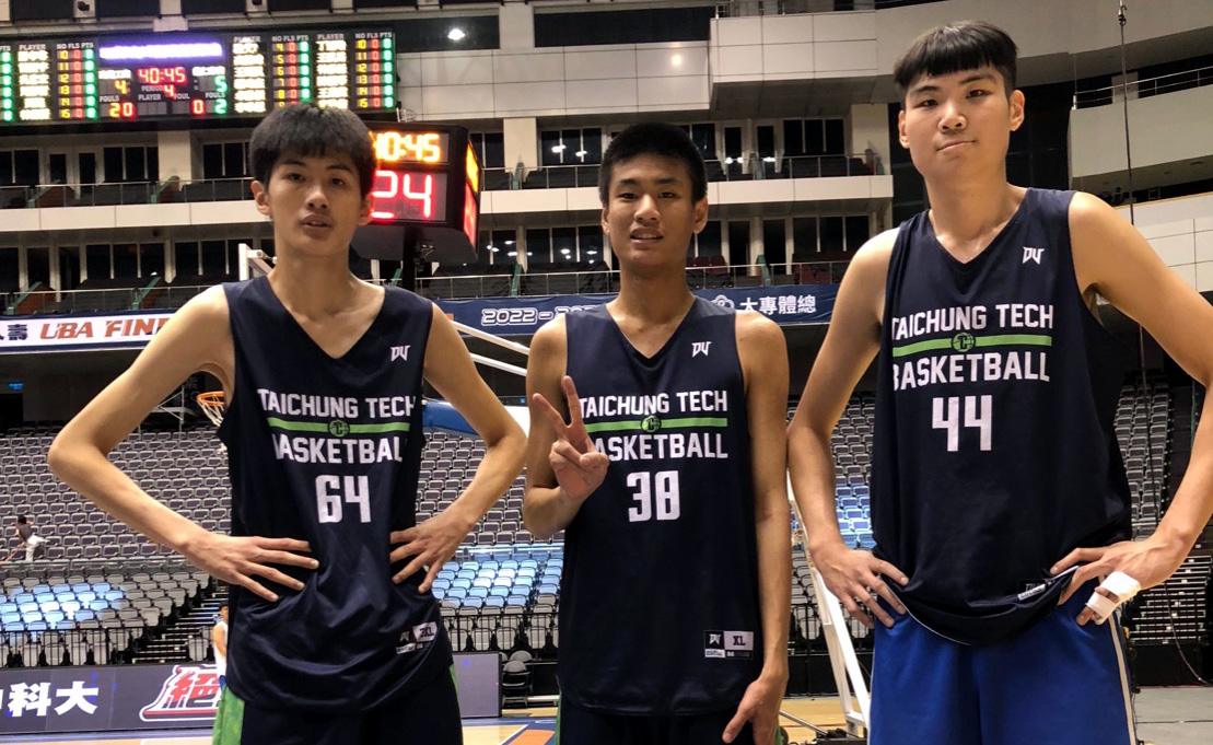 UBA》3枚兩百含2人逾205 中科大「3支竹竿」驚艷一般組 24日與僑光爭冠 - 籃球 - 敢動傳媒 Braveathlete