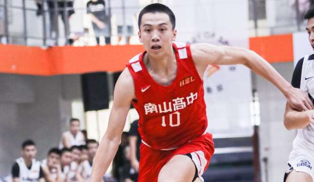 HBL》黃瀚陞之於謝旻耕 「神岡柯瑞」再現 107學年神奇南山女籃翻版 - 籃球 - 敢動傳媒 Braveathlete